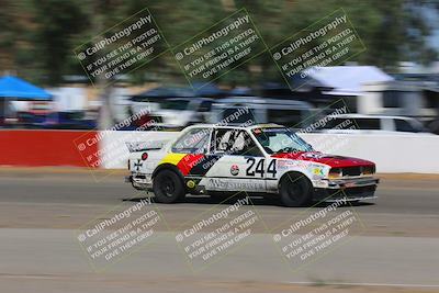 media/Oct-02-2022-24 Hours of Lemons (Sun) [[cb81b089e1]]/1020am (Front Straight)/